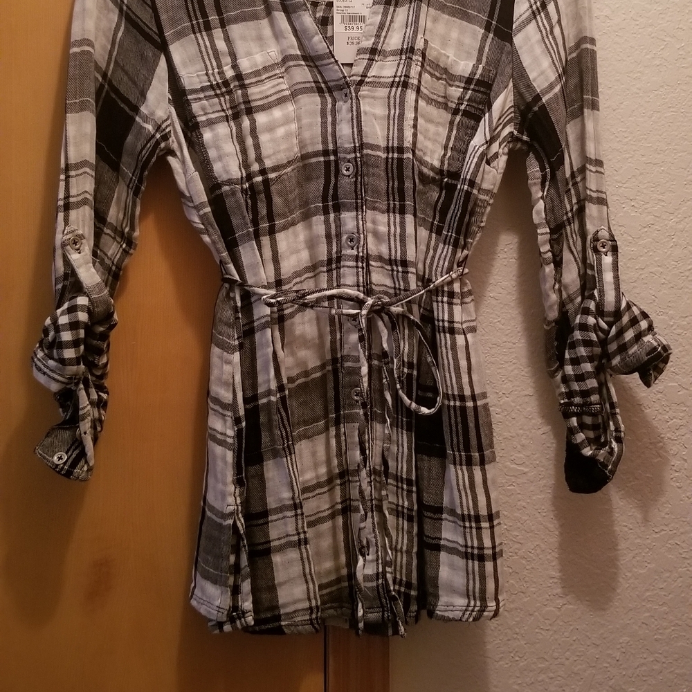 MATERNITY SHIRT - Picture 2 of 6